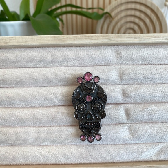 Jewelry - New Hespera Adjustable skull goth core ring with authentic pink quartz stones